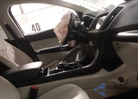 2019 Ford Edge Titanium z USA, uszkodzony, nr VIN 2FMPK4K94KBB84903